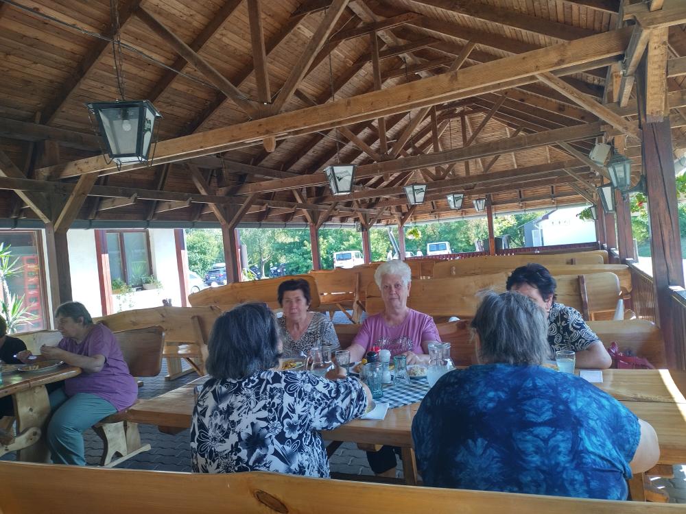 2025 09 22 Kirandulas Poroszlora A Margareta Nyugdijas Klubbal 2 2025 09 22 Kirandulas Poroszlora A Margareta Nyugdijas Klubbal 2